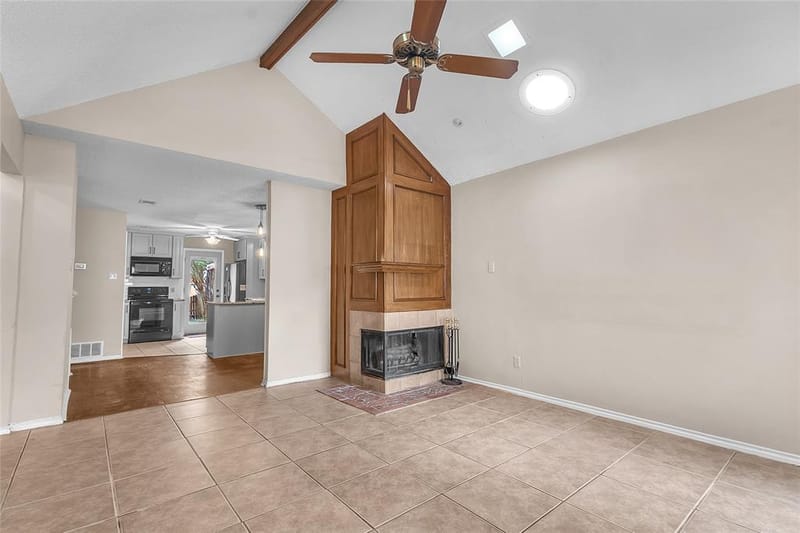 734 Red Oak Drive, Lewisville TX 75067 - Photo 3