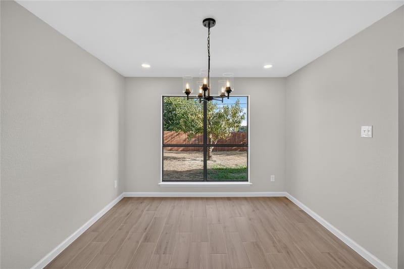 2630 Winslow Drive, Grand Prairie TX 75052 - Photo 8
