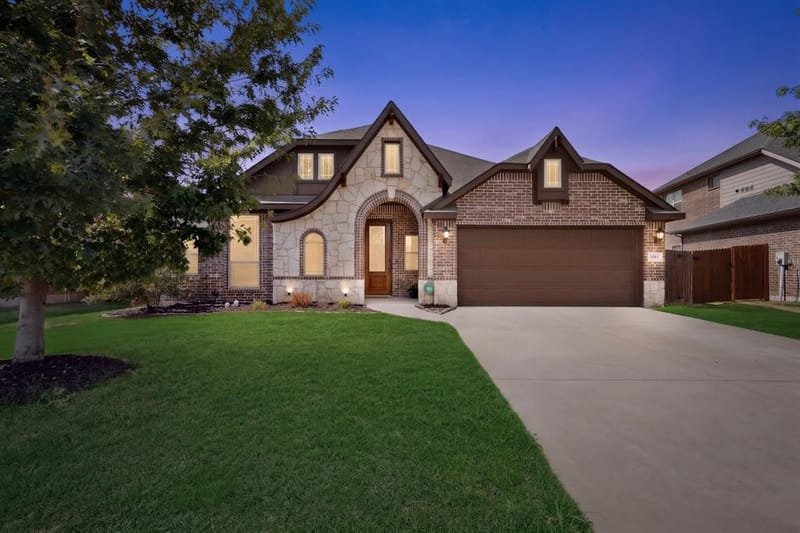 1660 Irene Drive, Crowley TX 76036