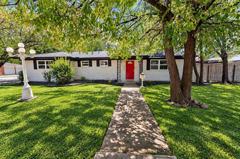 4928 Ira Street, Haltom City TX 76117