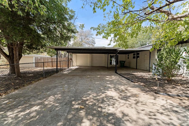 4928 Ira Street, Haltom City TX 76117 - Photo 31