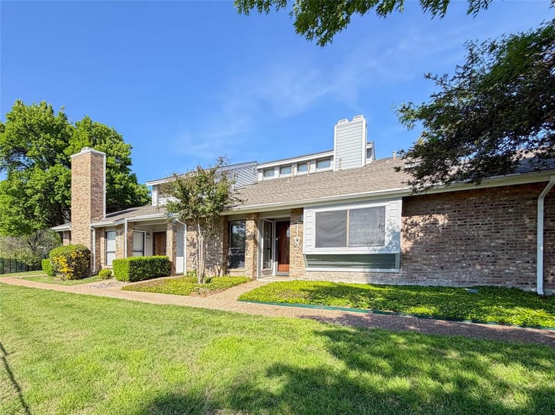 17490 Meandering Way # 1102, Dallas TX 75252
