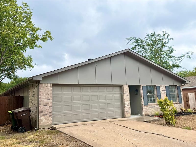 1117 Pioneer Lane, Plano TX 75023 - Photo 2