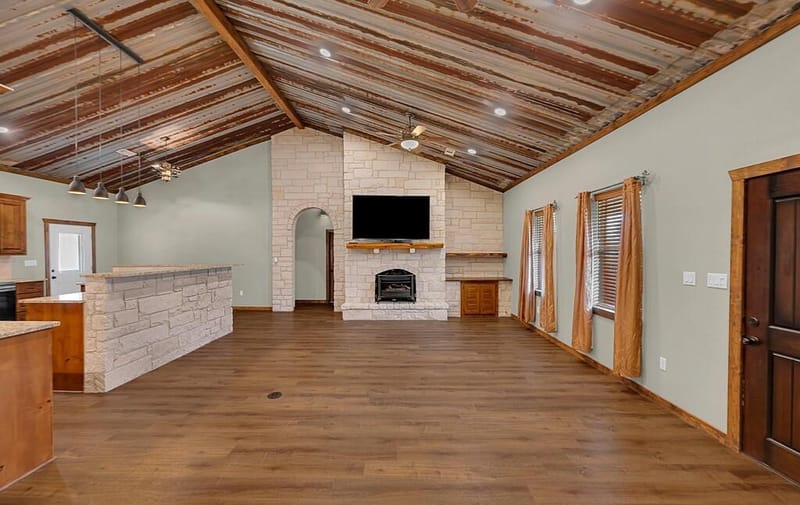 2207 Talbert Ranch Road, China Spring TX 76633 - Photo 3