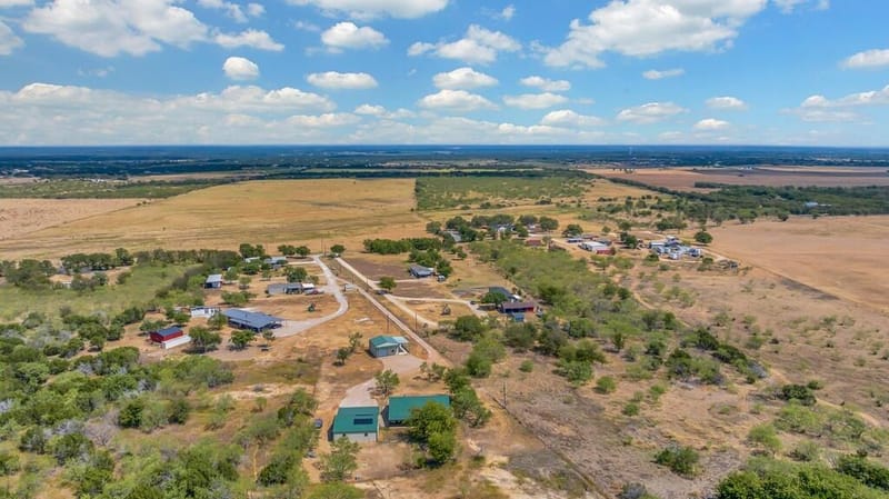 2207 Talbert Ranch Road, China Spring TX 76633 - Photo 38