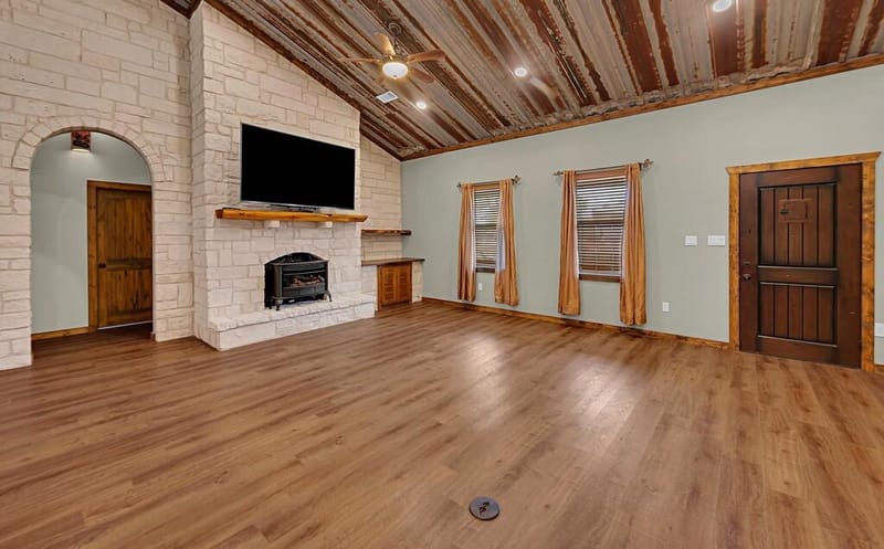 2207 Talbert Ranch Road, China Spring TX 76633 - Photo 4