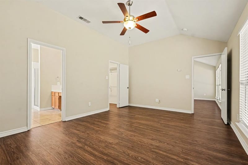 737 Oak Dale Avenue, Lake Dallas TX 75065 - Photo 5