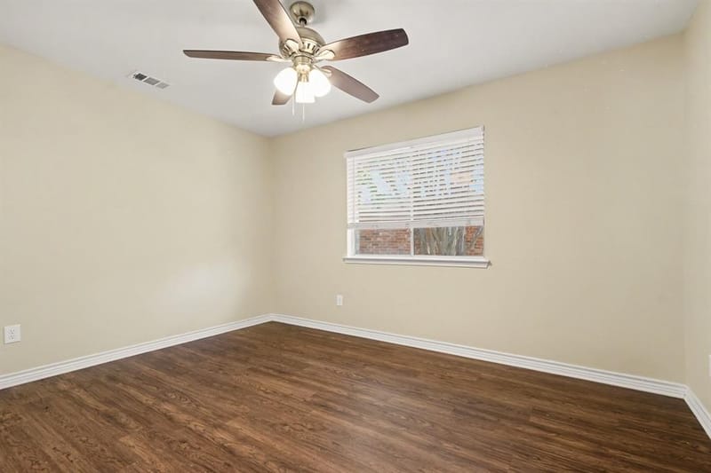 737 Oak Dale Avenue, Lake Dallas TX 75065 - Photo 14