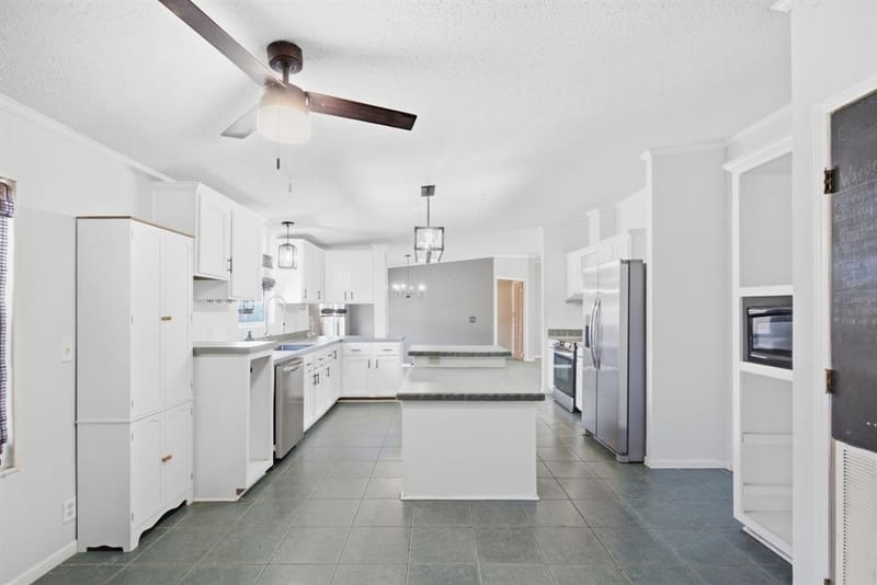 105 Apache Street, Lipan TX 76462 - Photo 6