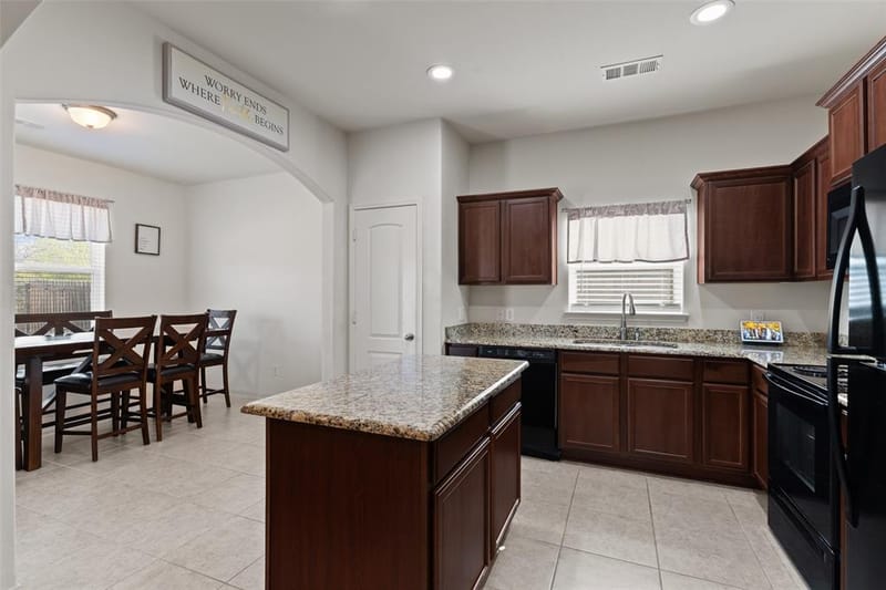 4128 Tower Bridge Lane, Crowley TX 76036 - Photo 16