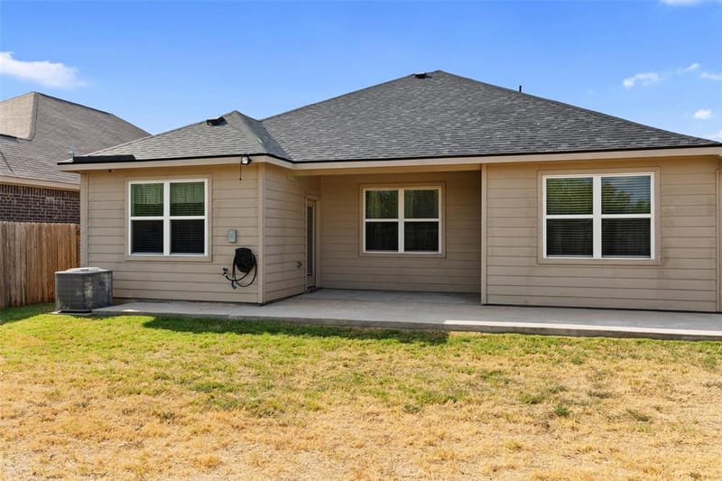 4128 Tower Bridge Lane, Crowley TX 76036 - Photo 33