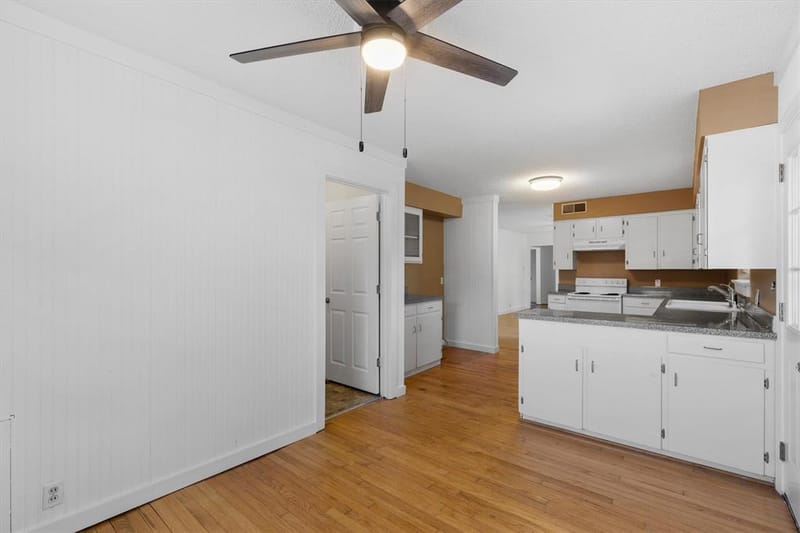 2956 Randy Lane, Farmers Branch TX 75234 - Photo 11