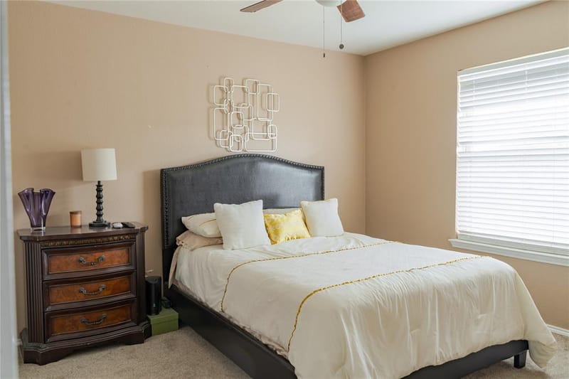 419 Kingfisher Lane, Arlington TX 76002 - Photo 14