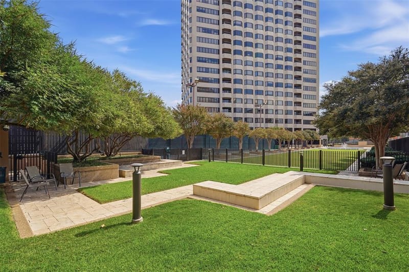 3030 Mckinney Avenue # 404, Dallas TX 75204 - Photo 30