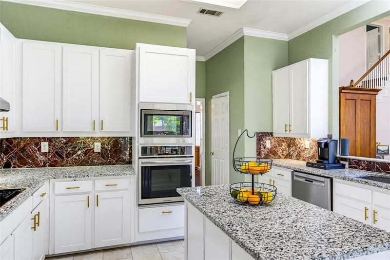 2708 Carmel Drive, Carrollton TX 75006 - Photo 4