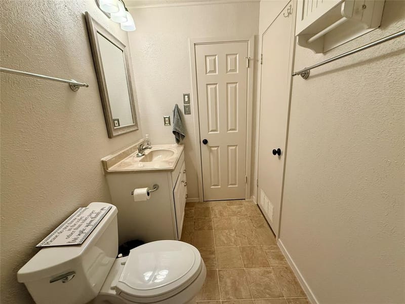 9669 Lakeland Loop, Quinlan TX 75474 - Photo 6