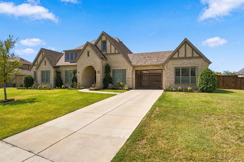 7117 Eagles Ridge Court, Argyle TX 76226 - Photo 2