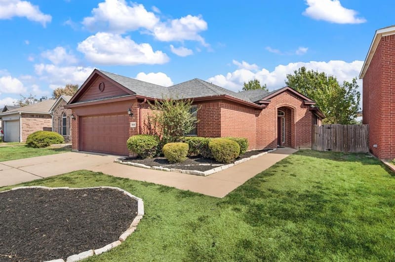 8644 Arcadia Park Drive, Fort Worth TX 76244