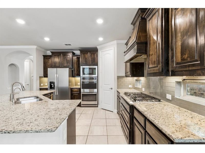 708 Feathering Way, Plano TX 75074 - Photo 7