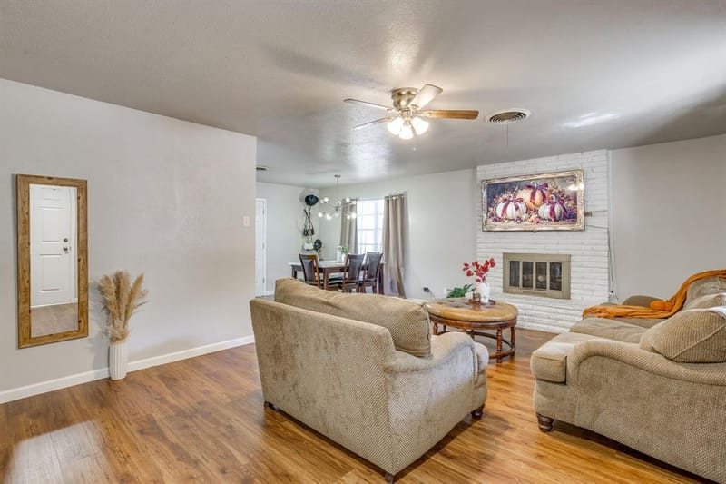 6200 Forest Hill Drive, Forest Hill TX 76119 - Photo 8
