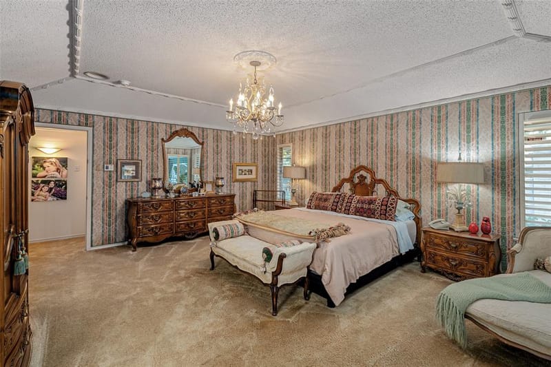 5531 Pebblebrook Drive, Dallas TX 75229 - Photo 16
