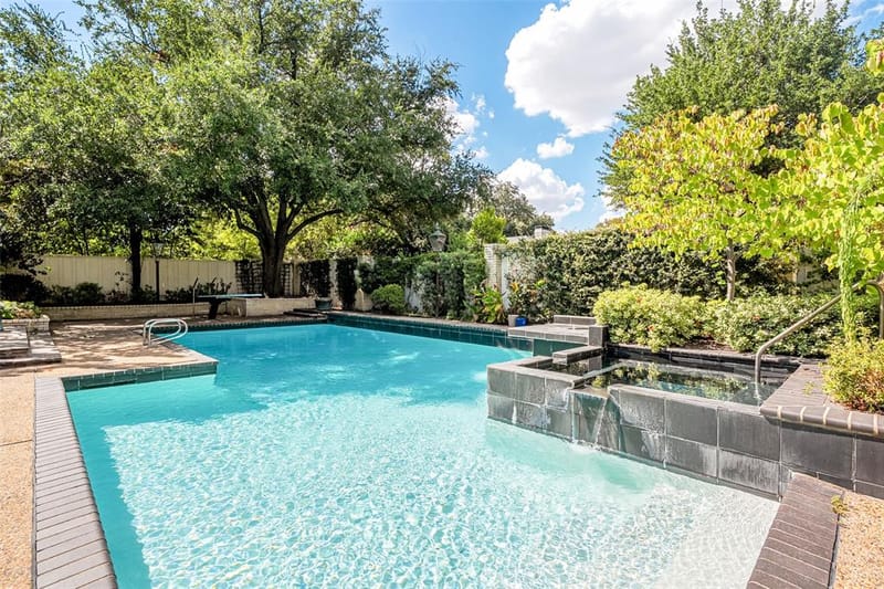 5531 Pebblebrook Drive, Dallas TX 75229 - Photo 32