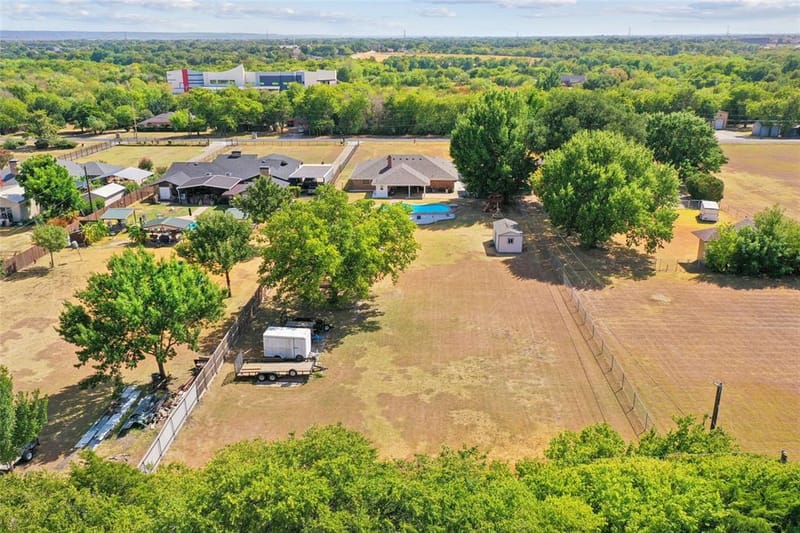 1710 Vineyard Road, Grand Prairie TX 75052 - Photo 36