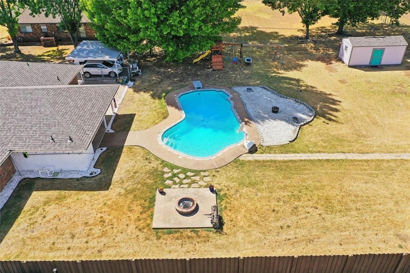 1710 Vineyard Road, Grand Prairie TX 75052 - Photo 31