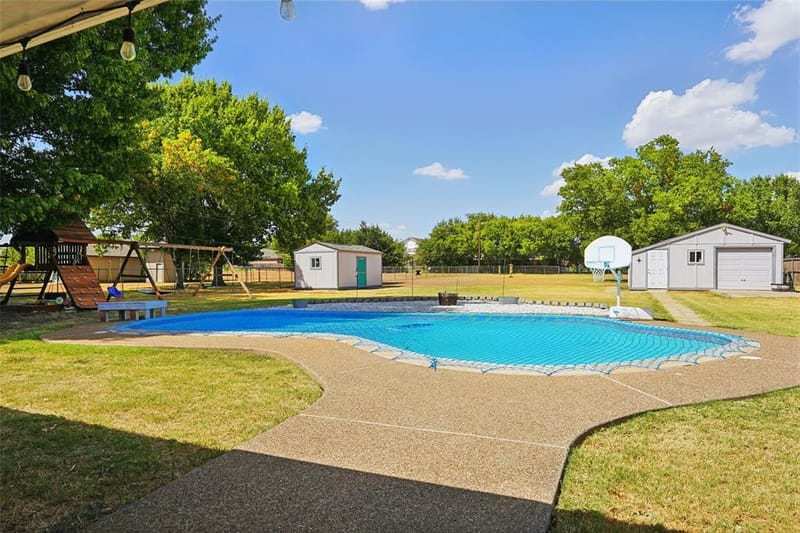 1710 Vineyard Road, Grand Prairie TX 75052 - Photo 29