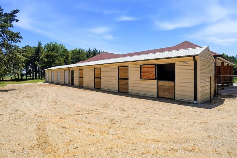 180 E Greer Road, Sadler TX 76264 - Photo 32