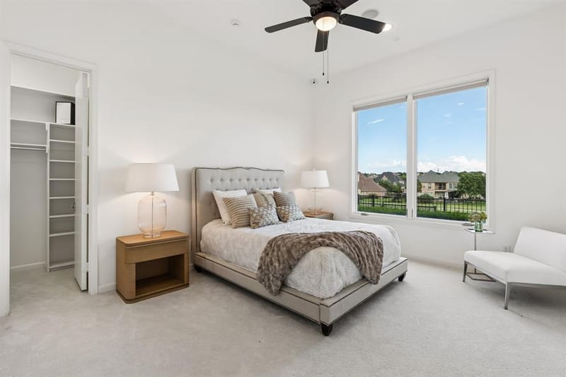 1013 Excalibur Boulevard, Lewisville TX 75056 - Photo 32