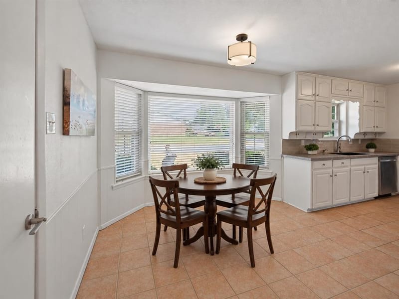 520 Circleview Drive N, Hurst TX 76054 - Photo 11