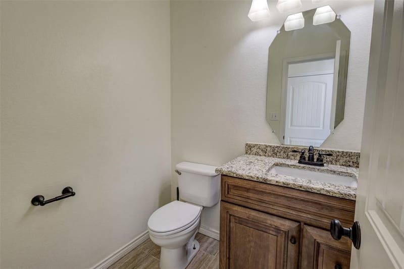 506 Spring Drive, Shady Shores TX 76208 - Photo 9