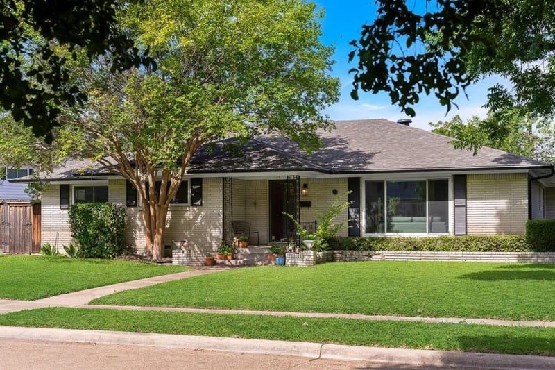 2677 Heatherwood Drive, Dallas TX 75228 - Photo 35