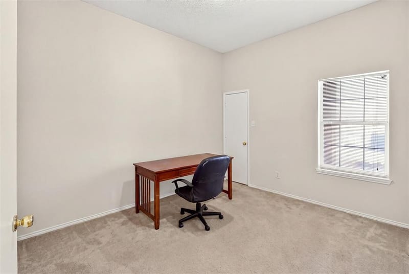 4721 Sleepy Ridge Circle, Fort Worth TX 76133 - Photo 21