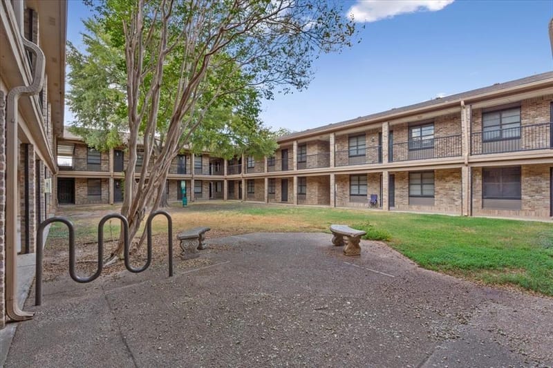 1214 Baylor Avenue # 202, Waco TX 76706 - Photo 22