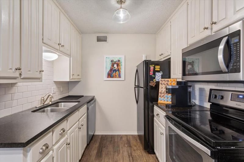 1214 Baylor Avenue # 202, Waco TX 76706 - Photo 8