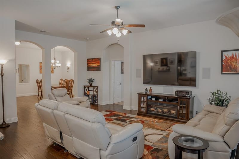 1317 Monticello Drive, Burleson TX 76028 - Photo 13