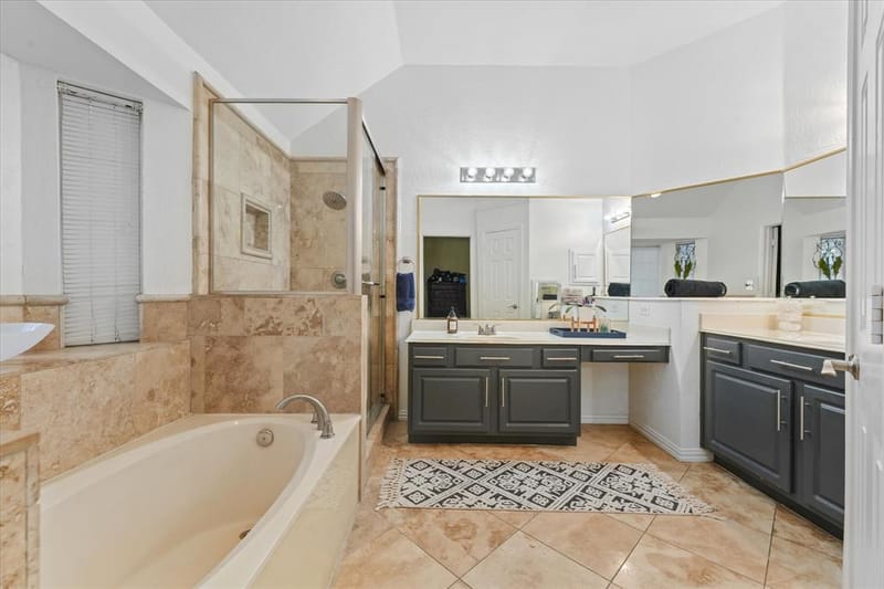 1040 Essex Drive, Cedar Hill TX 75104 - Photo 18