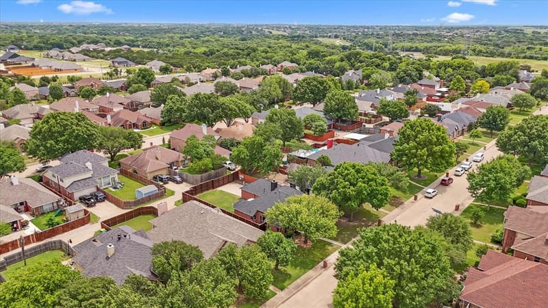 1040 Essex Drive, Cedar Hill TX 75104 - Photo 31