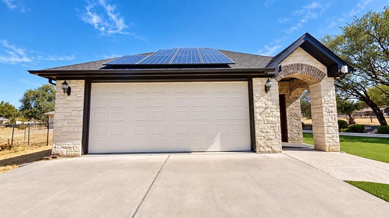 1729 Bent Tree Court, Granbury TX 76049 - Photo 38