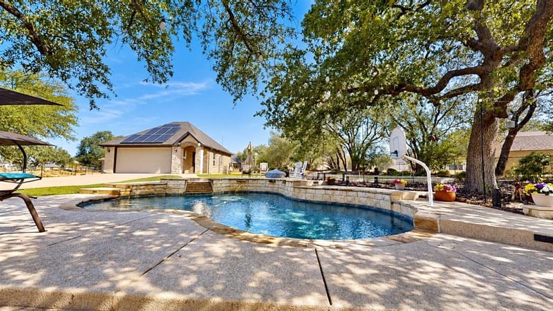 1729 Bent Tree Court, Granbury TX 76049 - Photo 33