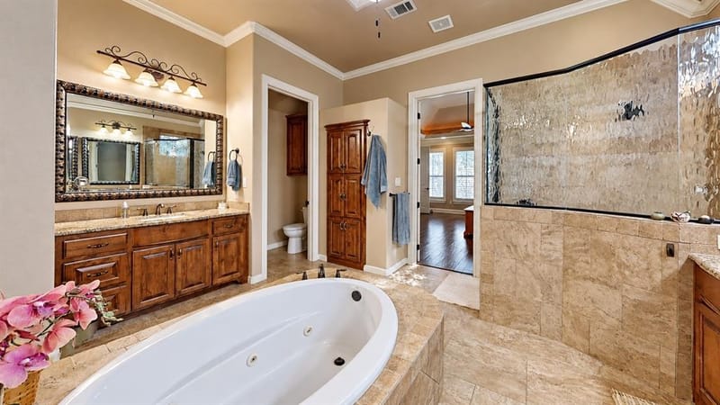 1729 Bent Tree Court, Granbury TX 76049 - Photo 21