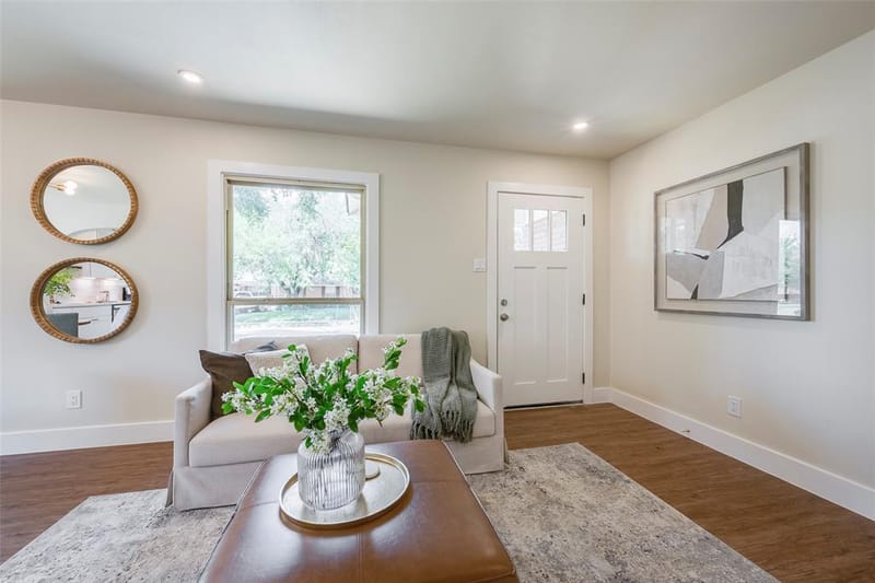 10256 Casa View Drive, Dallas TX 75228 - Photo 7