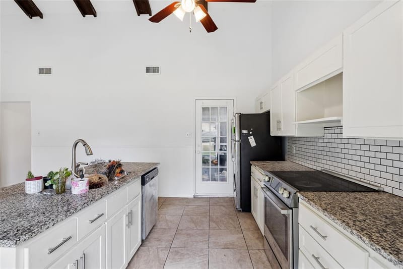 1016 Hazelwood Drive, Mansfield TX 76063 - Photo 12