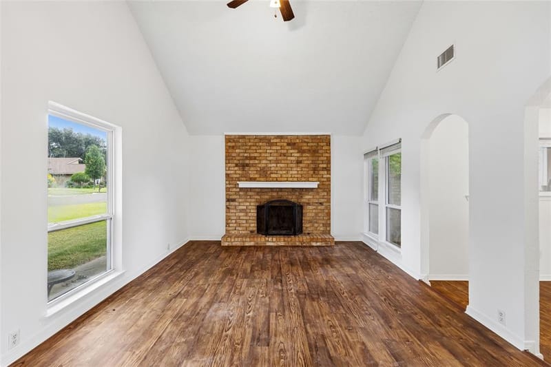 1016 Hazelwood Drive, Mansfield TX 76063 - Photo 7