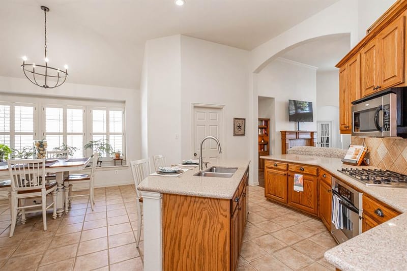 5900 Barton Springs Drive, North Richland Hills TX 76180 - Photo 3