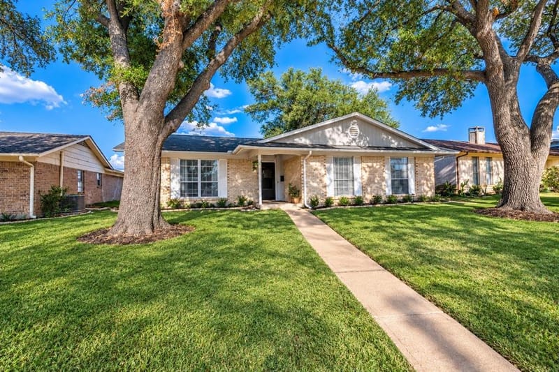 2920 Sidney Drive, Mesquite TX 75150 - Photo 2
