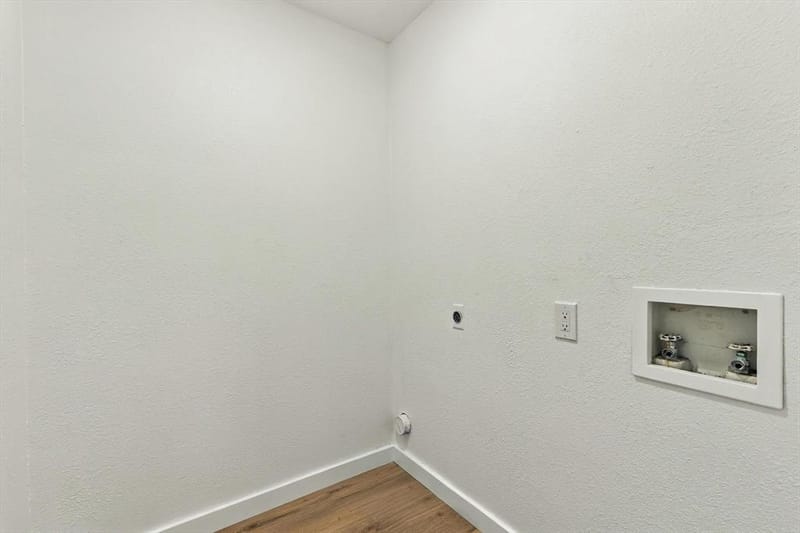 7713 Noreast Drive, North Richland Hills TX 76180 - Photo 12