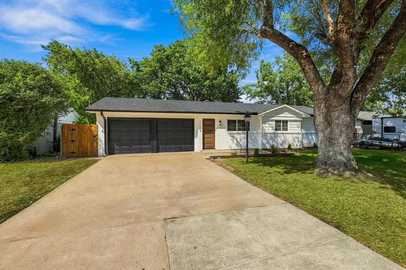 7713 Noreast Drive, North Richland Hills TX 76180